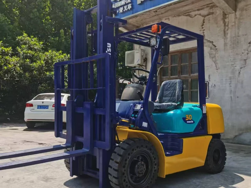 komatsu
